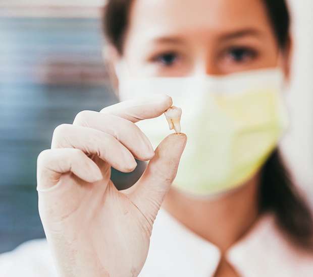 Magnolia Tooth Extraction